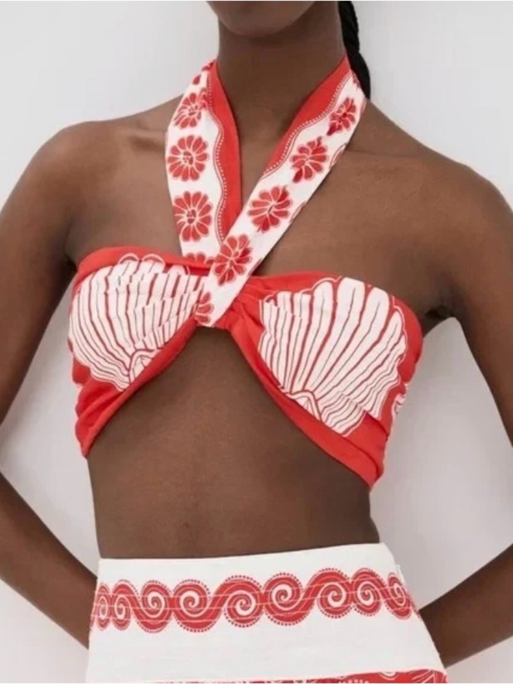 NEW FARM Rio Ainika Shell Crop Halter Top Small Red White Vacation Cruise Beach